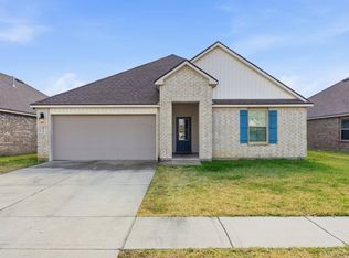 2218 Michele Ct, Lake Charles, LA 70607