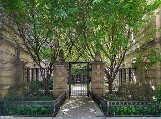 2724 N Pine Grove Ave APT 1, Chicago, IL 60614