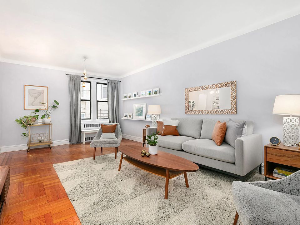 1st image of 135 Hawthorne St APT 1E
