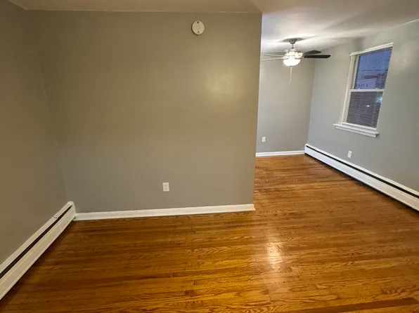 7231 Oxford Ave APT 3, Philadelphia, PA 19111