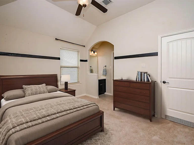 5315 Little Creek Ct — Photo 34