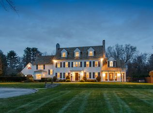913 Ponus Rdg, New Canaan, CT 06840