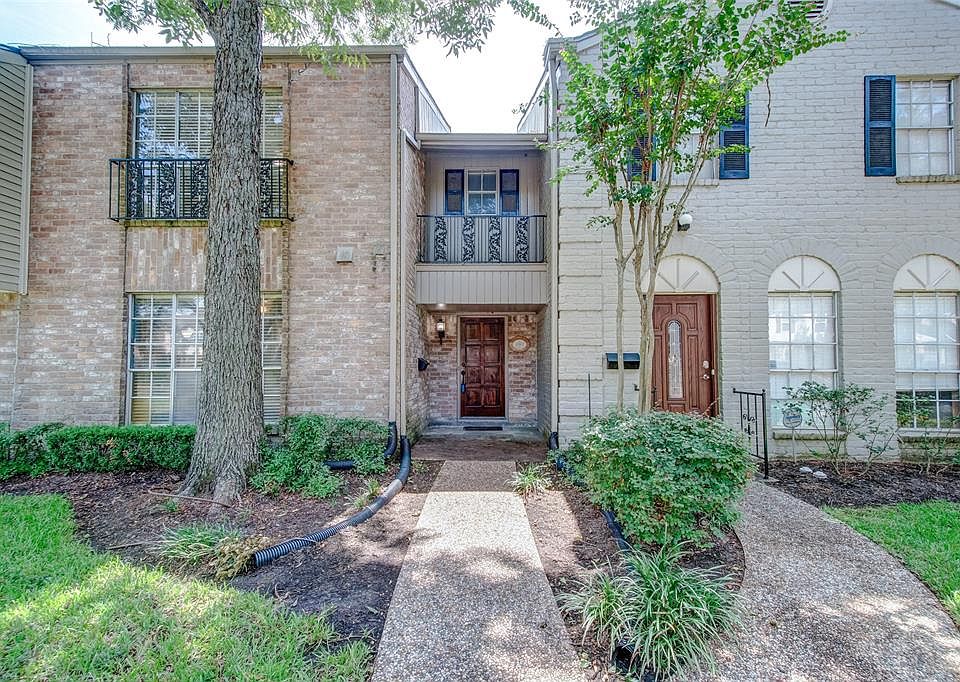 1st image of 12957 Trail Hollow Dr