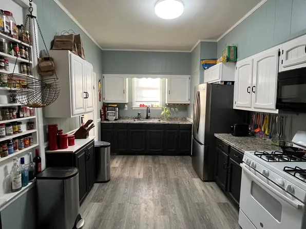 606 N Mulberry St, Hagerstown, MD 21740