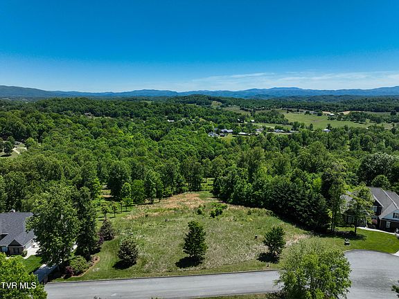 4th image of 152 Allison Timbers Rd