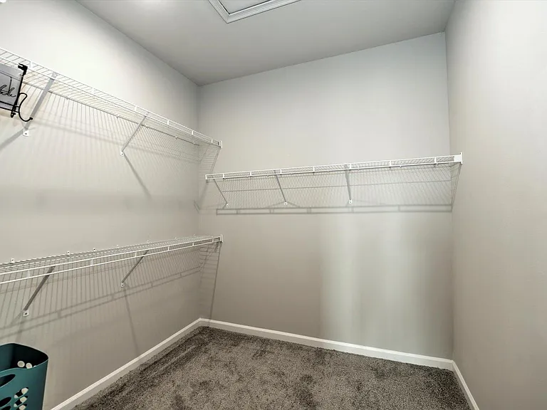 walk-in closet