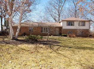 9790 Daleview Drive South Lyon Mi 48178, South Lyon, MI