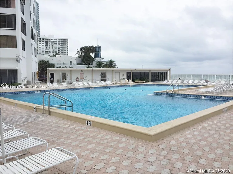 3505 S Ocean Dr #320 — Photo 24
