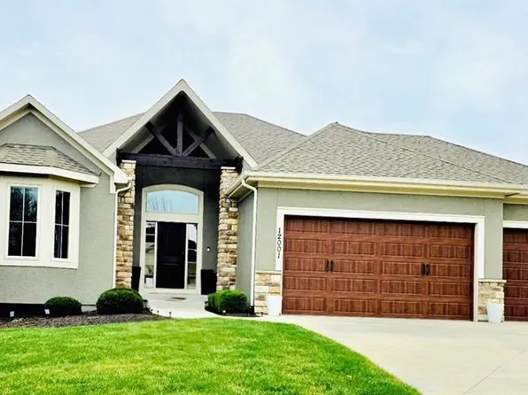 12001 W 164th St, Overland Park, KS 66221