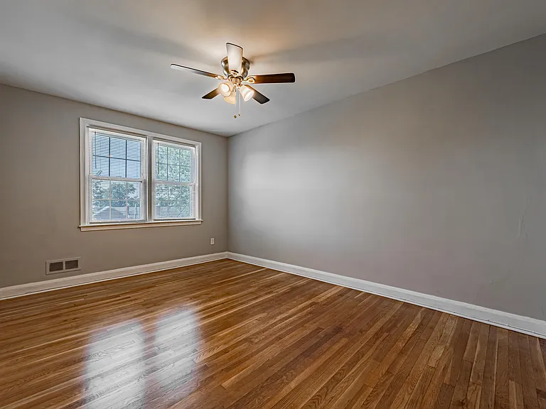 1565 Dellsway Rd — Photo 20