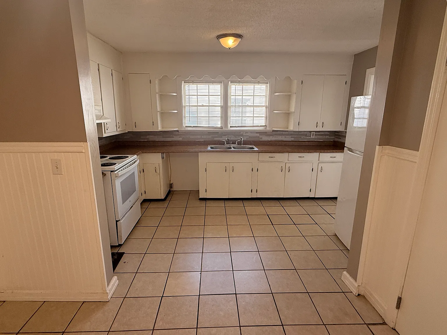 3 bed, 1248 sqft, $1,200 — Photo 3