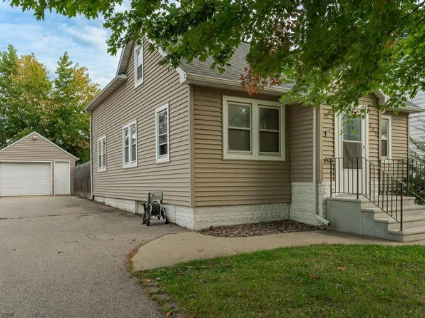 201 10th St SE, Rochester, MN 55904