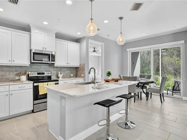 2554 SEYCHELLES DR #904, NAPLES, FL 34112