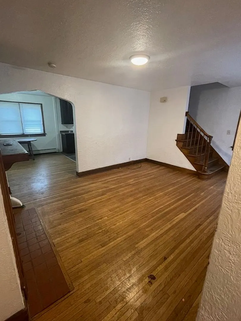 2 bed 1 bath apartment — Photo 4