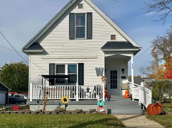 608 W William St, Kendallville, IN 46755