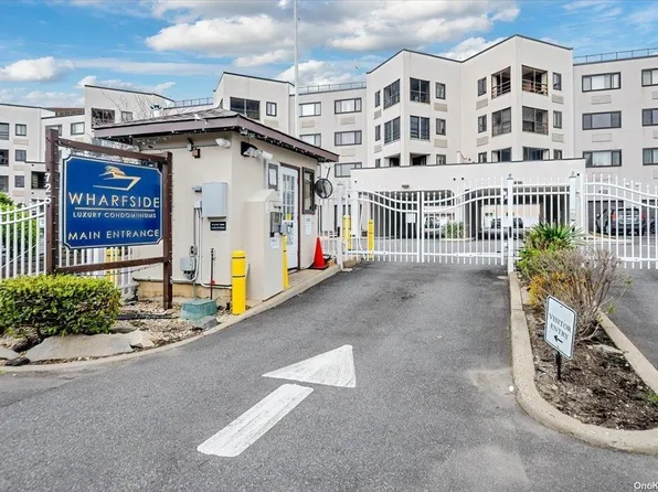 725 Miller Avenue #314, Freeport, NY 11520