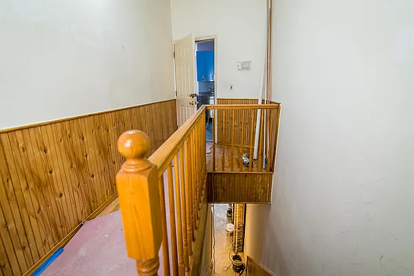 Rented by Nooklyn NYC LLC | media 44