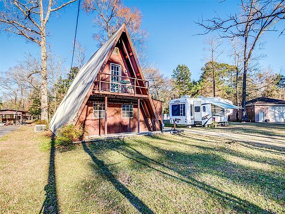 4th image of 267 Shady Ln