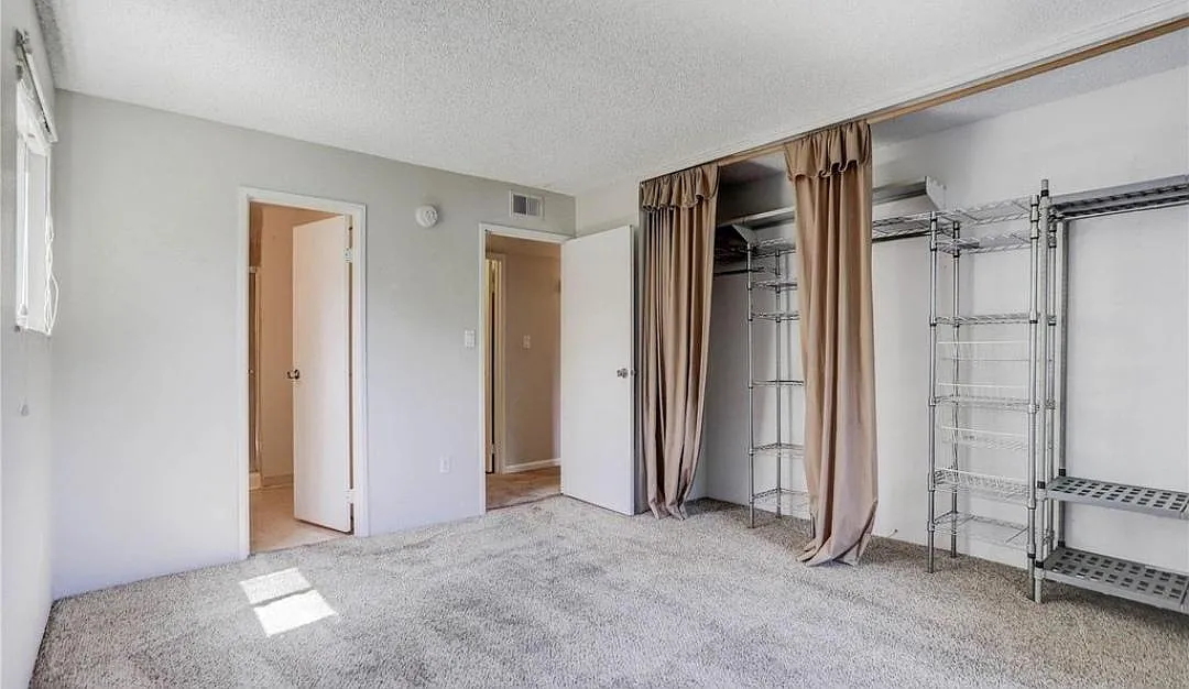 2 bed, 904 sqft, $1,795 — Photo 4