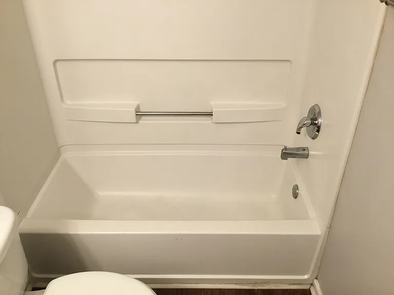 38 Sandy Pointe Dr — Photo 24