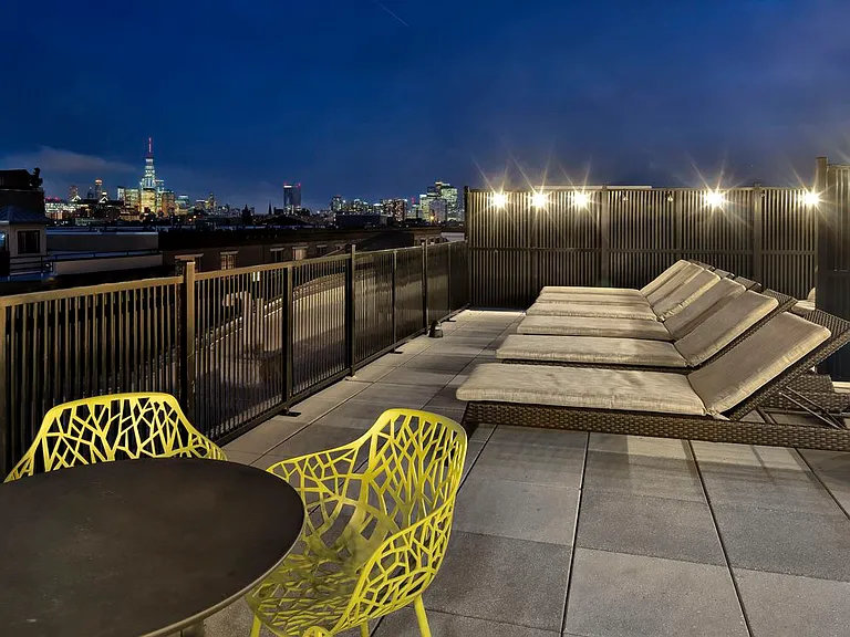 Roof Deck