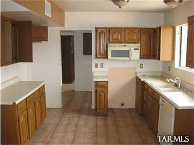 4th image of 7421 W Calle Castile