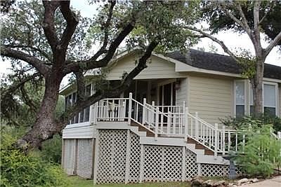 1st image of 543 Country Club Dr