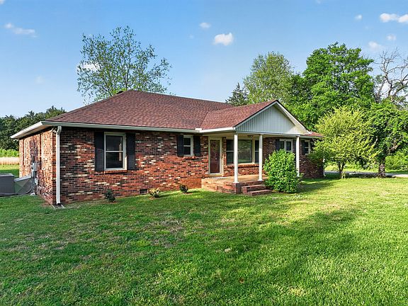 3rd image of 2232 Oakhaven Dr