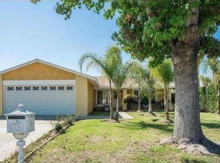 570 Meadow Ln, Pomona, CA 91767