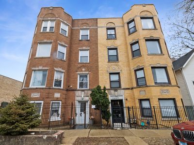 2661 W Medill Ave, Chicago, IL, 60647