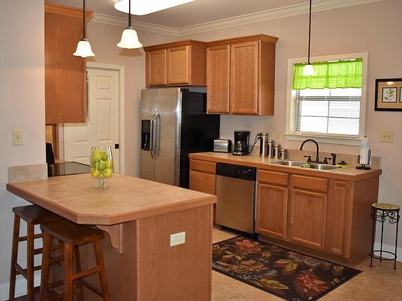 4th image of 310 Sunflower Estates Ln