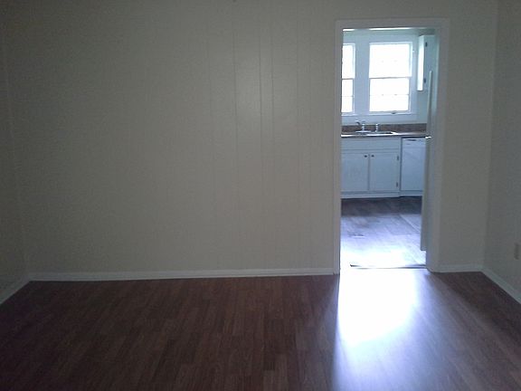 3rd image of 1007 Marvin Ave
