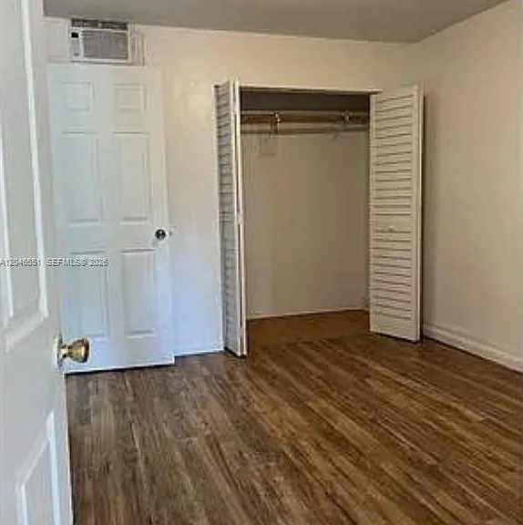 2205 Roosevelt St #2 — Photo 3