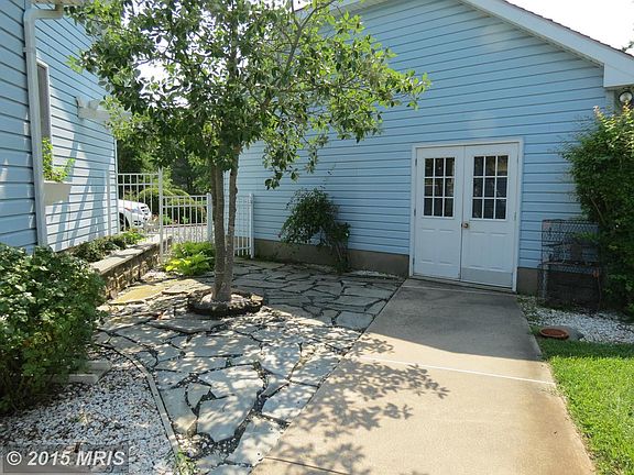 3rd image of 1724 Ferry Point Ct