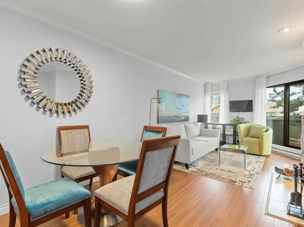 1476 W 10th Ave #302, Vancouver, BC V6H 1J9