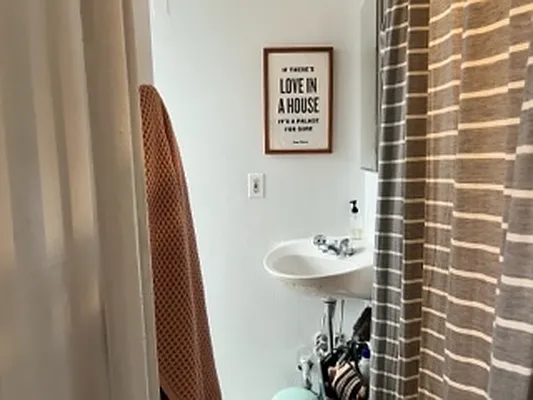 Rented by Garfield Realty  | media 12