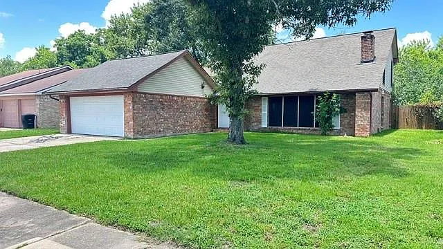 3 bed, 2.5 bath, 2110 sqft, $2,100 — Photo 3