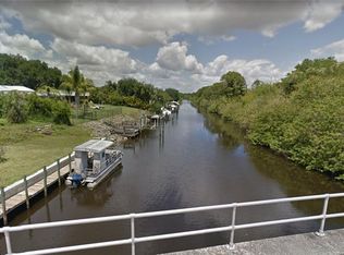 577 Hoffer St, Port Charlotte, FL 33953