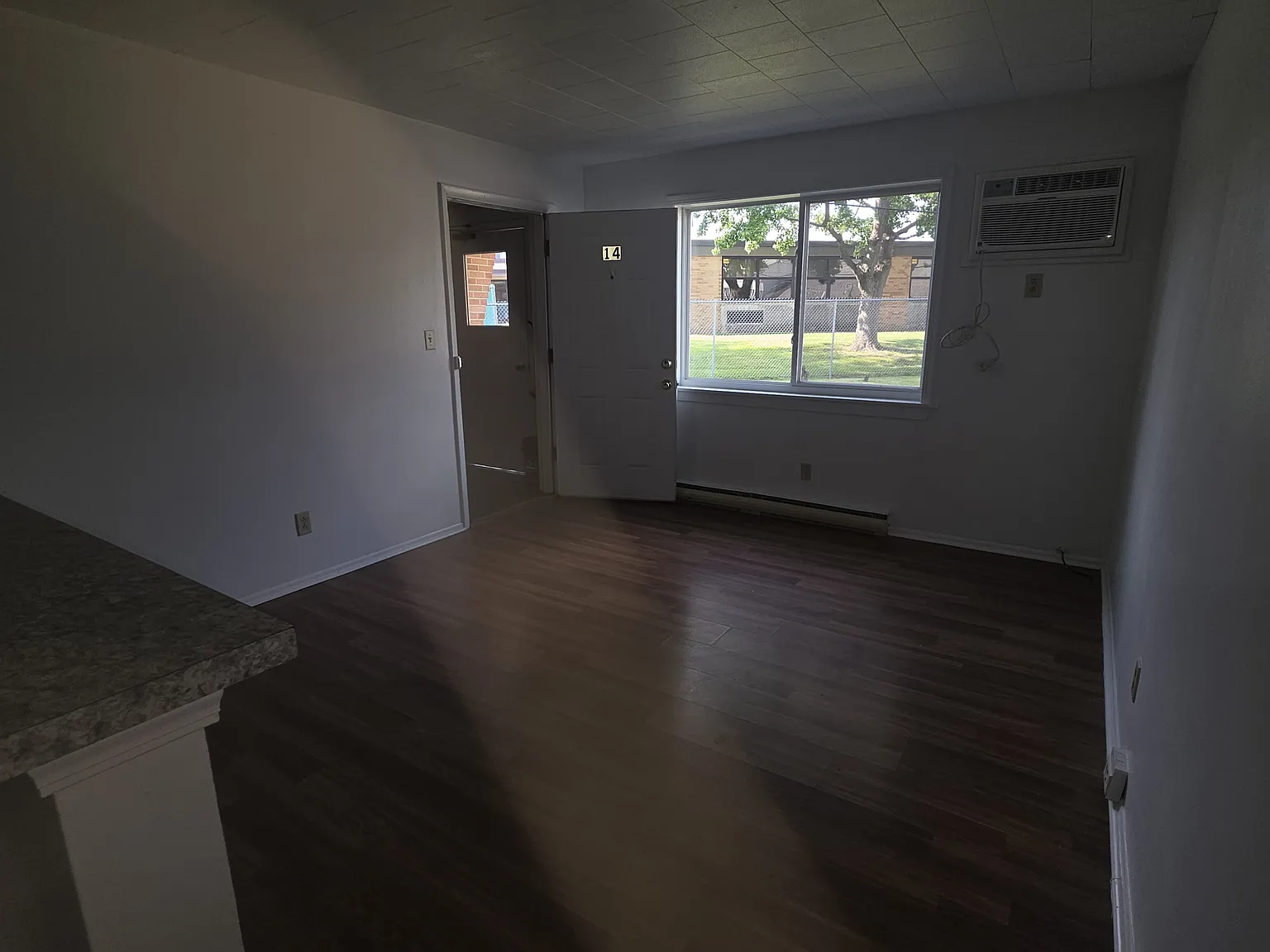 1 bed, $925 — Photo 3