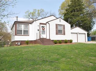 1217 Ridge Ave, Collinsville, IL 62234