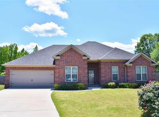 22 Sanibel Cv, Little Rock, AR 72210
