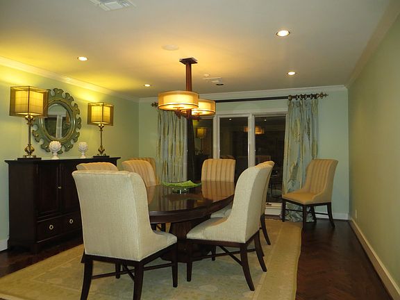 4th image of 4315 Lake Park Dr