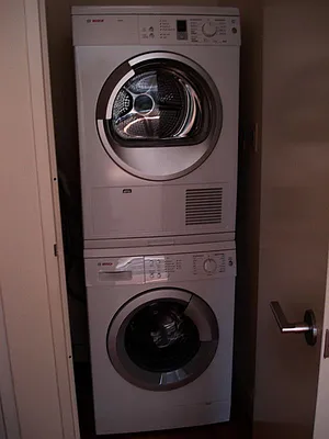 Rented by Gray Realty Services Inc | media 10