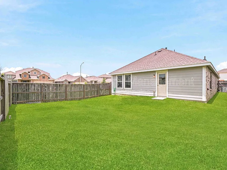 3002 Delancey Bend Way — Photo 27
