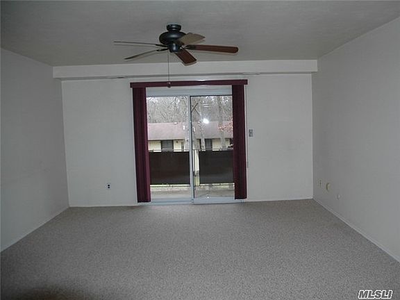 5th image of 12 Beech Ct #12