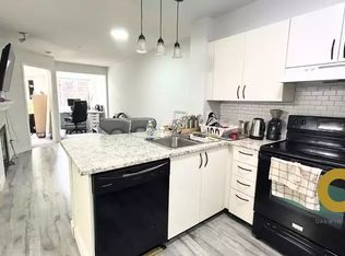 3278 Heather St, Vancouver, BC V5Z4R9