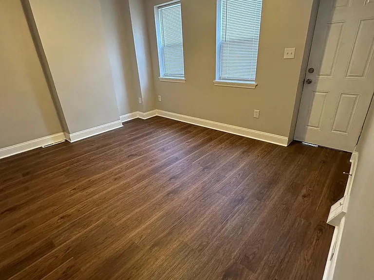 3380 Agate St — Photo 3