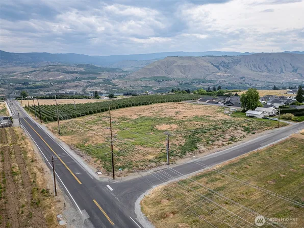 2440 6th Street SE, East Wenatchee, WA 98802