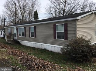 53 Conrad Ln, Lititz, PA 17543