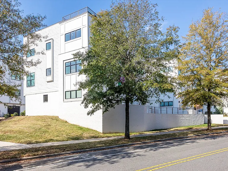 2319 Wesley Village Rd — Photo 36